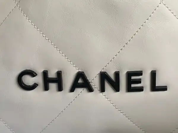 First bag ru CHANEL LARGE BACKPACK 22