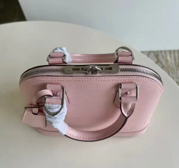 Frstbag ru LOUIS VUITTON ALMA BB