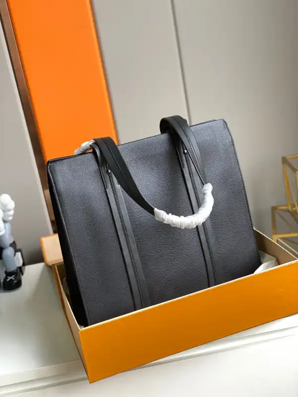 Rep LOUIS VUITTON TOTE