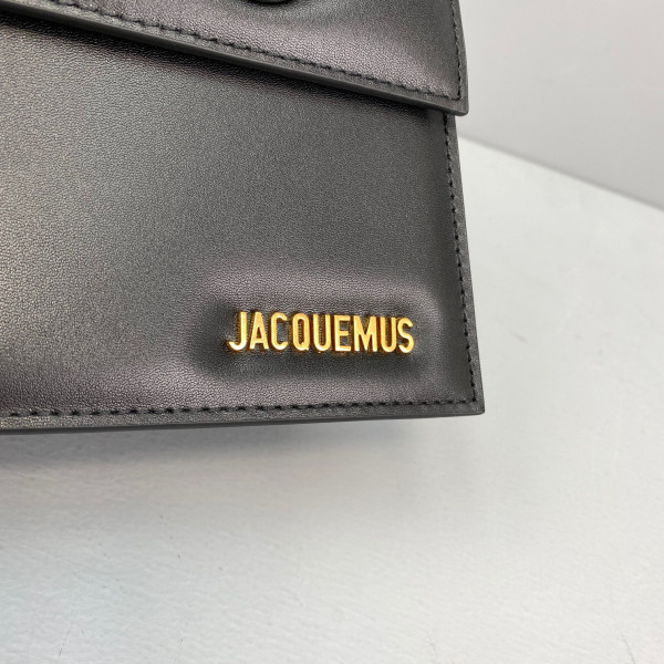 HOT SALE JACQUEMUS Le grand Chiquito