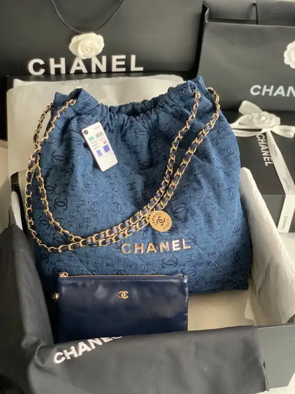 CHANEL LARGE 22 HANDBAG