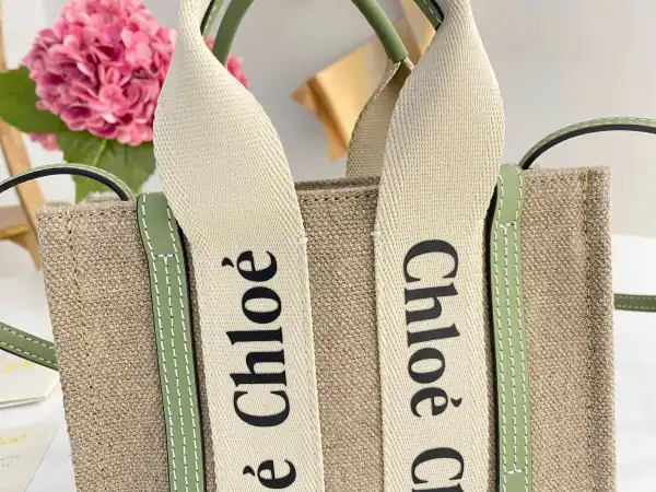 CHLOÉ woody nano tote