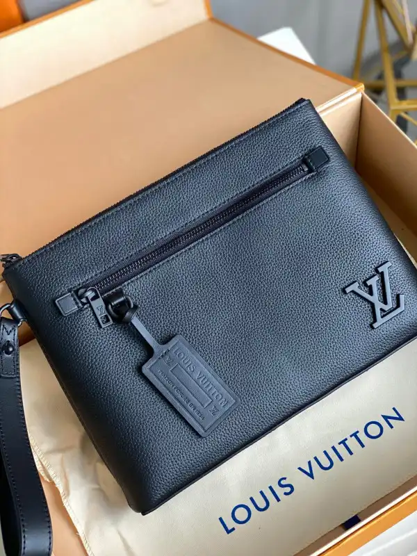 Cheap LOUIS VUITTON IPAD POUCH