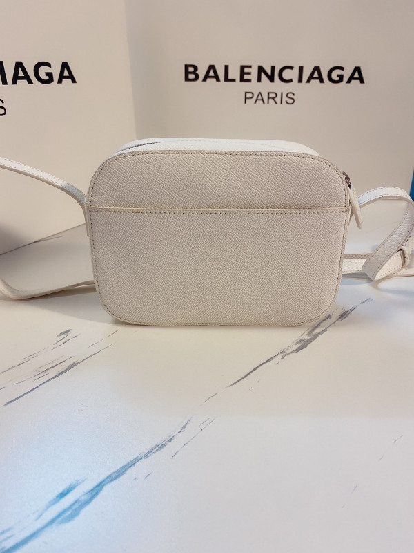 HOT SALE BALENCIAGA EVERYDAY CAMERA BAG XS