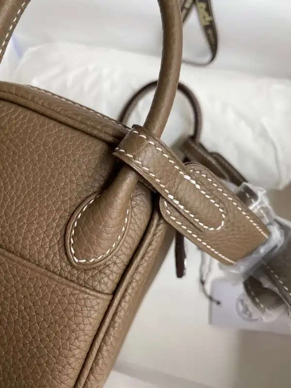 First bag ru HERMES LINDY MINI HANDMADE