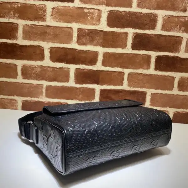 Cheap GUCCI GG embossed messenger bag