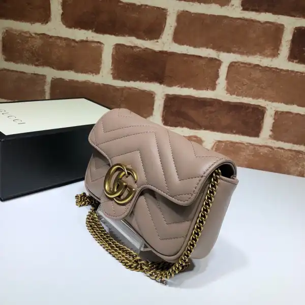 Affordable GUCCI GG Marmont super mini bag