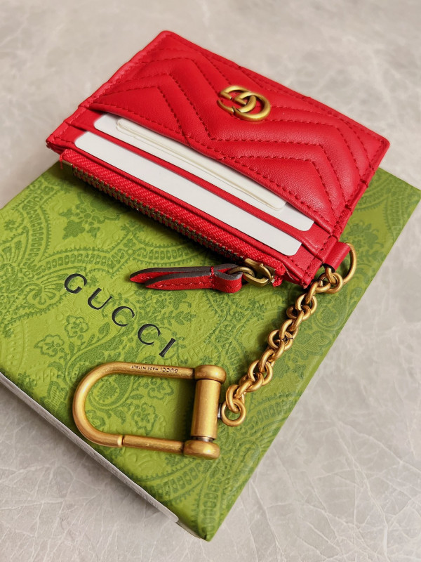 HOT SALE Gucci GG Marmont keychain wallet