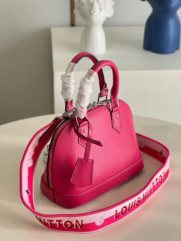 LOUIS VUITTON ALMA BB