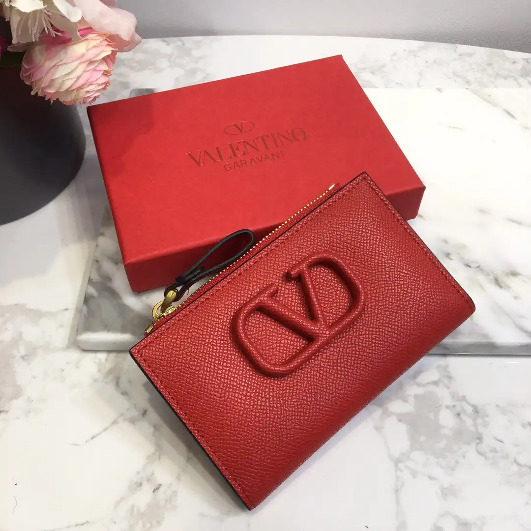 First bag ru VALENTINO VSLING GRAINY CALFSKIN CARDHOLDER WITH ZIPPER