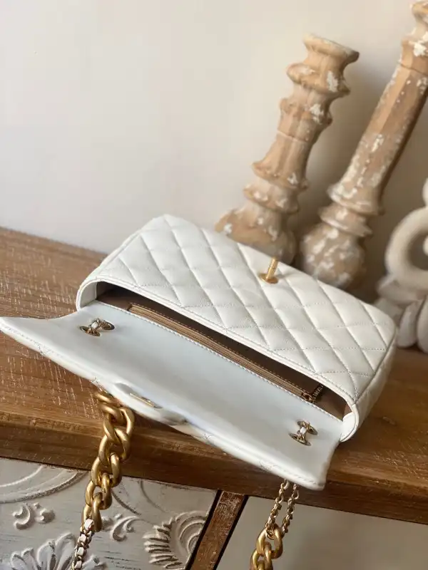 CHANEL FLAP BAG