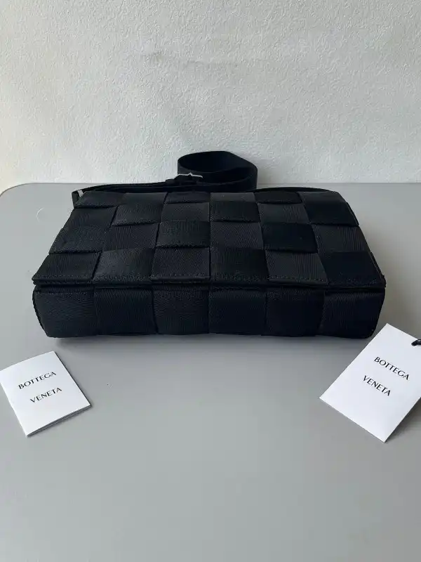 BOTTEGA VENETA CASSETTE Webbing