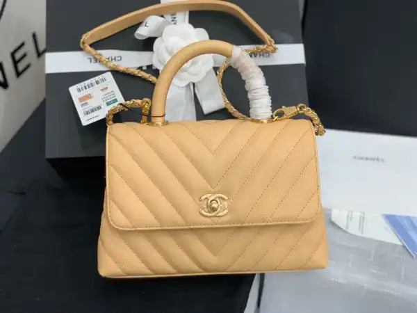 CHANEL COCO HANDLE BAG