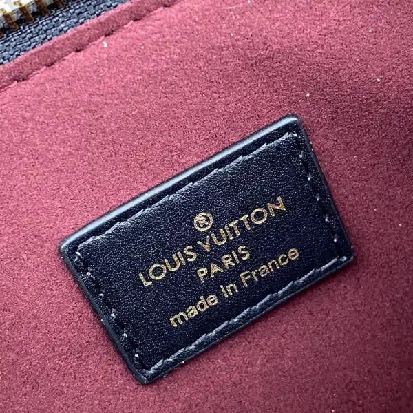 LOUIS VUITTON NÉONOÉ