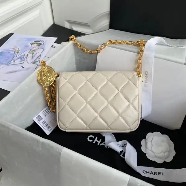 CHANEL SMALL FLAP BAG