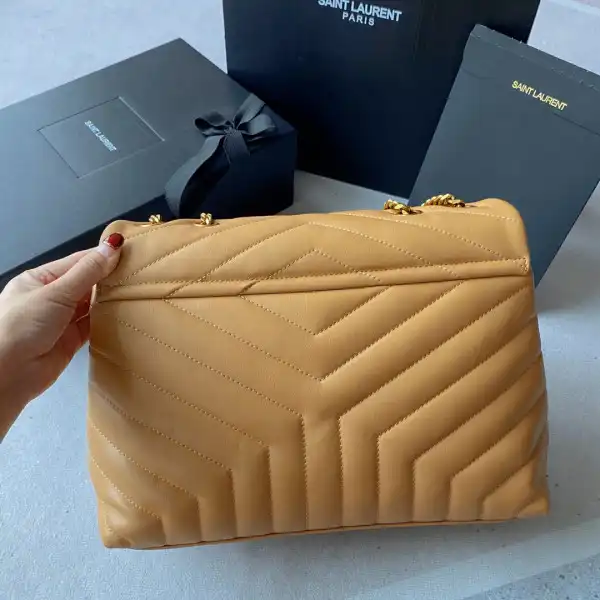 YSL LOULOU MEDIUM