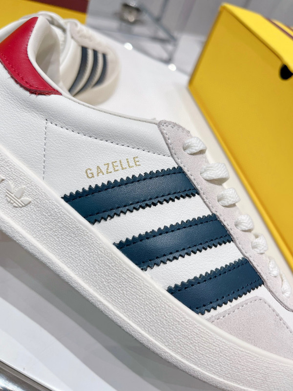 HOT SALE Adidas x Gucci women's Gazelle sneaker