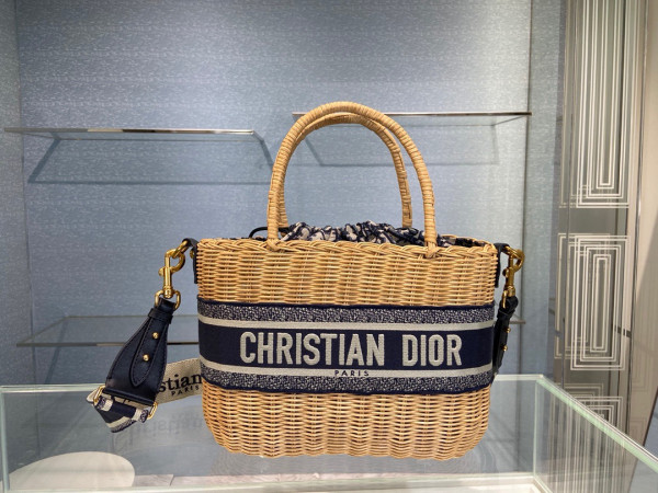 HOT SALE DIRO WICKER BASKET BAG