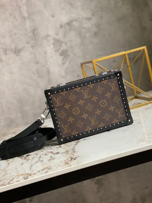 Frstbag ru LOUIS VUITTON CHANELUTCH BOX