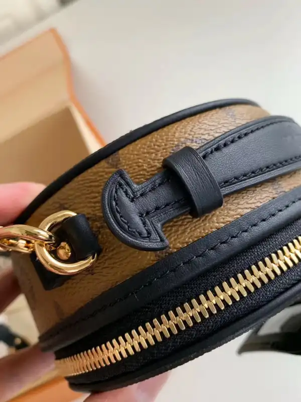 Frstbag ru LOUIS VUITTON MINI BOITE CHAPEAU