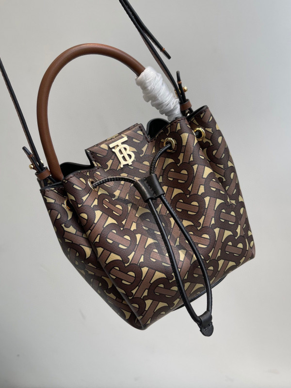 HOT SALE BURBERRY Bucket Bag