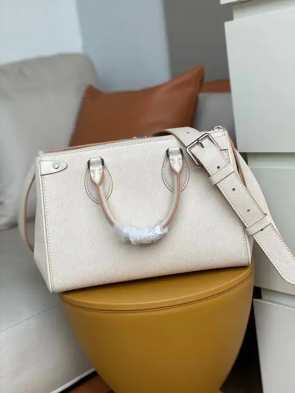 Affordable LOUIS VUITTON GRENELLE TOTE MM