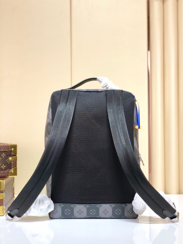 LOUIS VUITTON UTILITARY BACKPACK