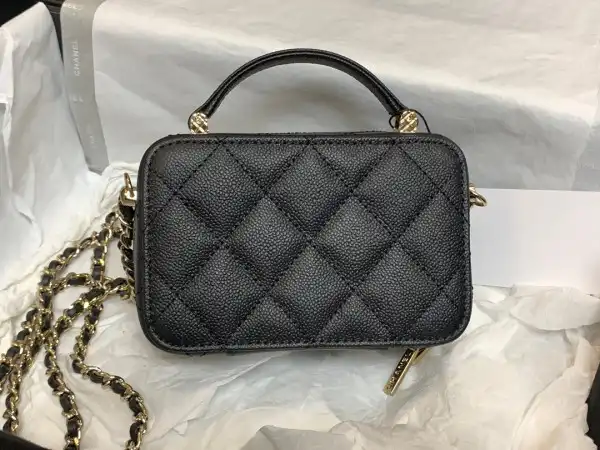 CHANEL VANITY CASE