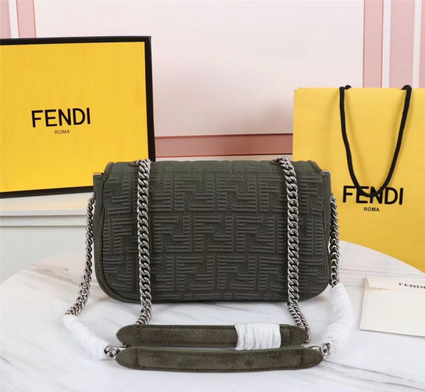 [FREE SHIPPING] FENDI MIDI BAGUETTE CHAIN