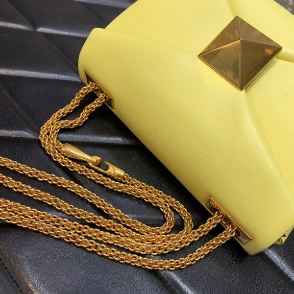 HOT SALE VALENTINO ONE STUD BAG WITH CHAIN