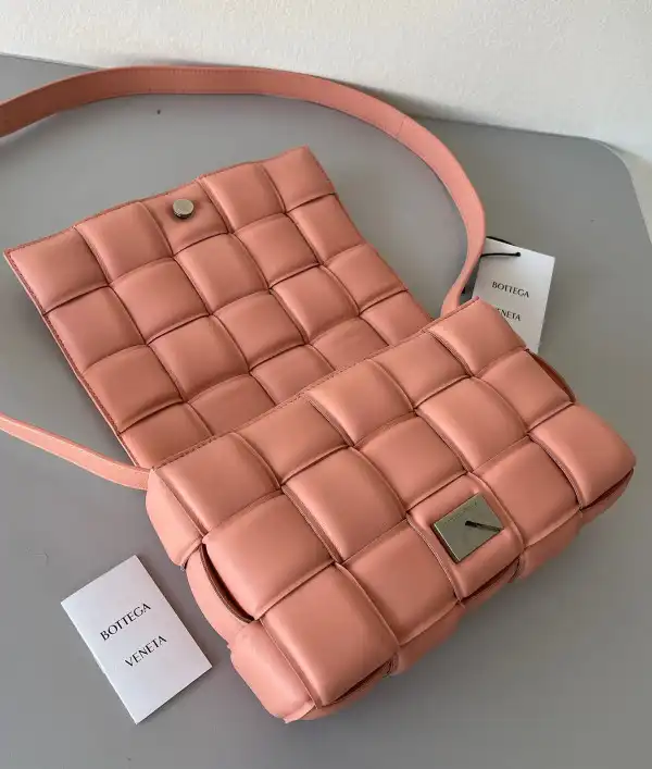 Yupoo bagsoffer BOTTEGA VENETA CASSETTE