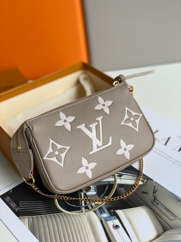 HOT SALE LOUIS VUITTON MINI POCHETTE ACCESSOIRES