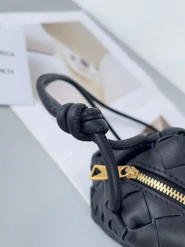 BOTTEGA VENETA Mini Loop Camera Bag