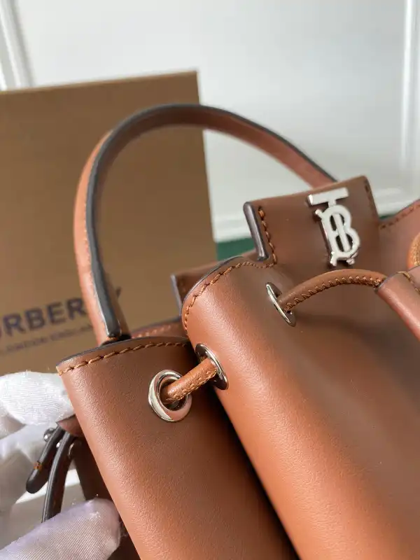 Yupoo bagsoffer BURBERRY Bucket Bag