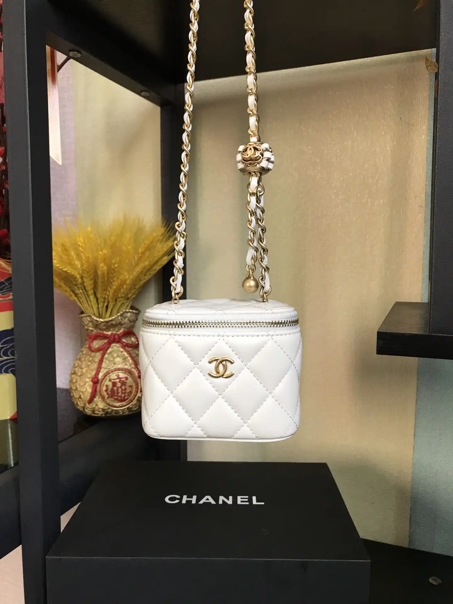 CHANEL SMALL VANITY WITH CHAIN