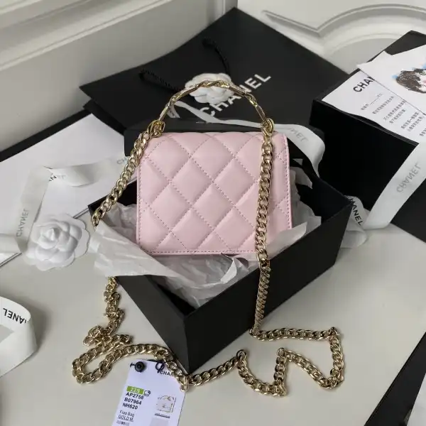 CHANEL CHANELUTCH WITH CHAIN