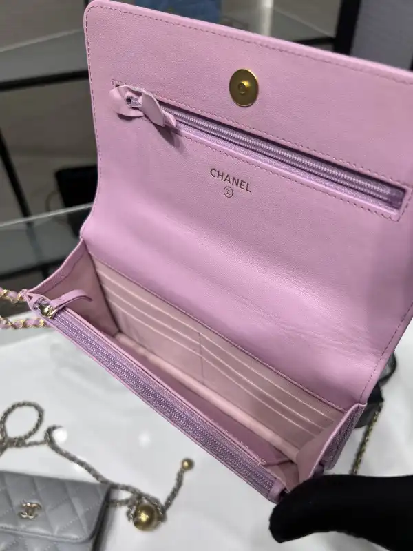 First bag ru CHANEL WALLET