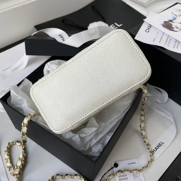 CHANEL VANITY CASE