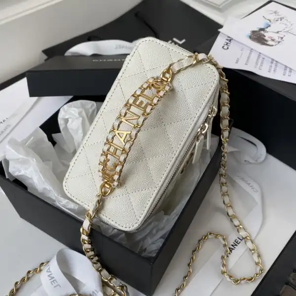 CHANEL VANITY CASE