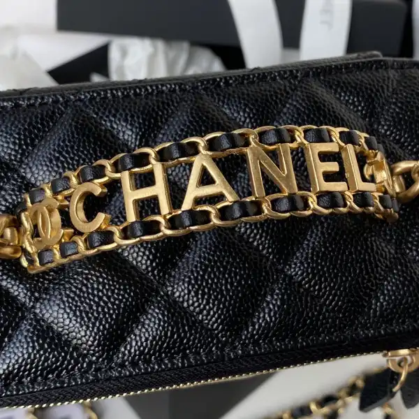 CHANEL VANITY CASE