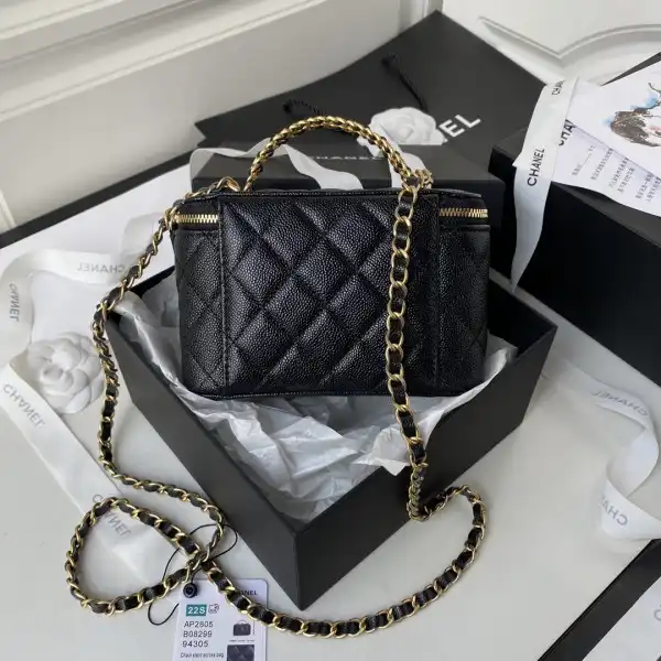 CHANEL VANITY CASE