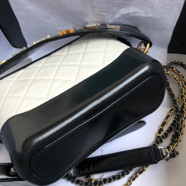 CL GABRIELLE SMALL HOBO BAG