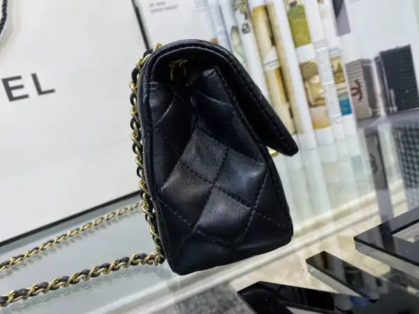 Yupoo bagsoffer CL FLAP BAG