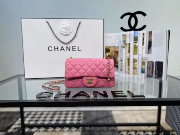 First bag ru CHANEL FLAP BAG