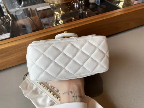 CHANEL FLAP BAG