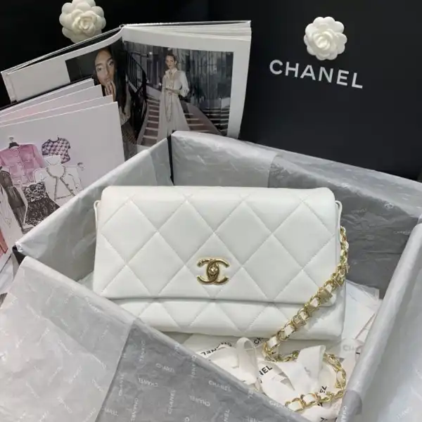 Firstbag Ru CHANEL FLAP BAG