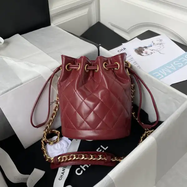 Frstbag ru CHANEL SMALL BUCKET BAG