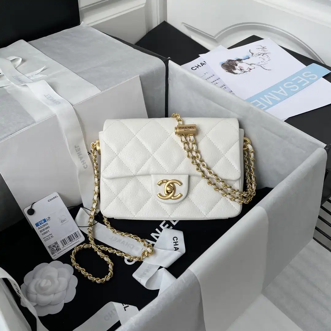 CHANEL MINI FLAP BAG