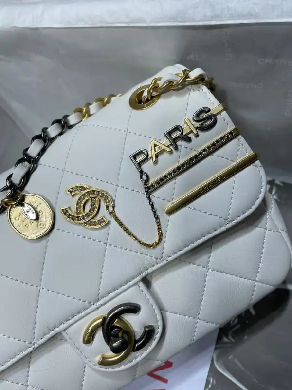 CHANEL SMALL FLAP BAG