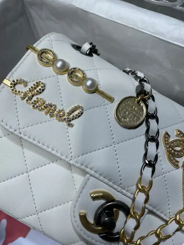 CHANEL SMALL FLAP BAG